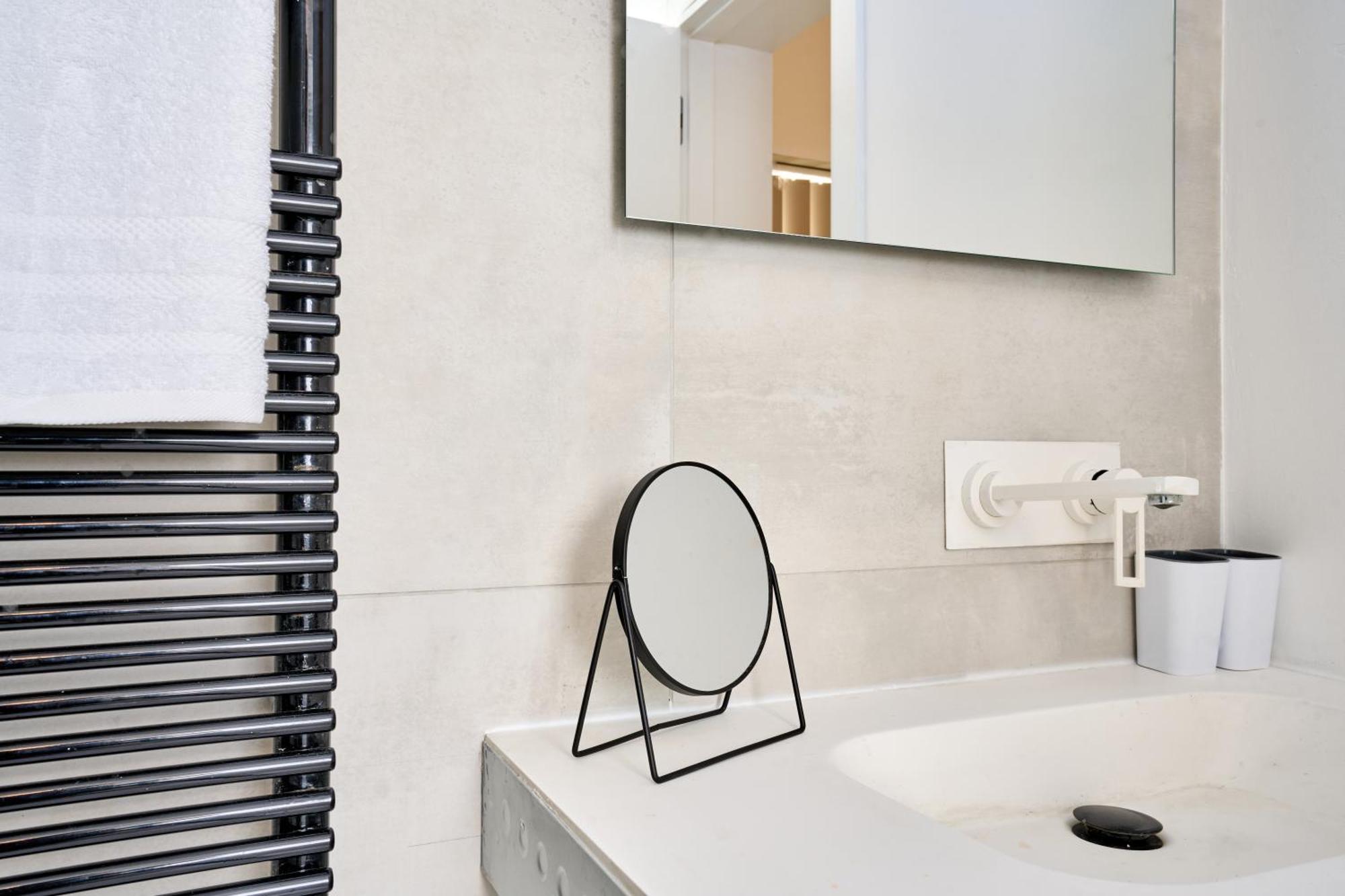 Stylish Apartment In Tigne Point スリーマ エクステリア 写真
