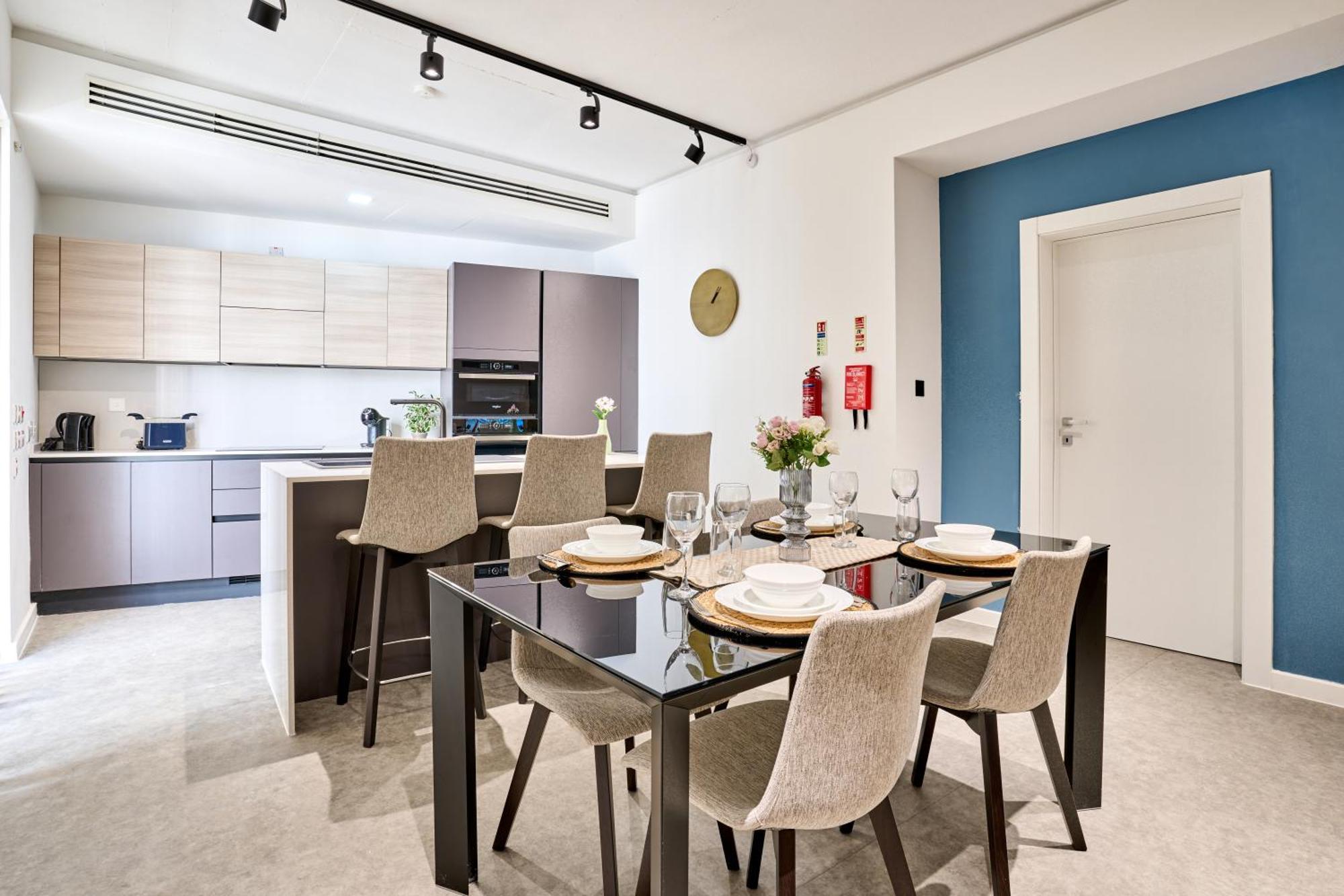 Stylish Apartment In Tigne Point スリーマ エクステリア 写真